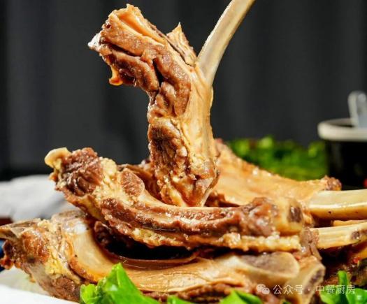 当餐酒楼地方风味菜,进店必尝之选