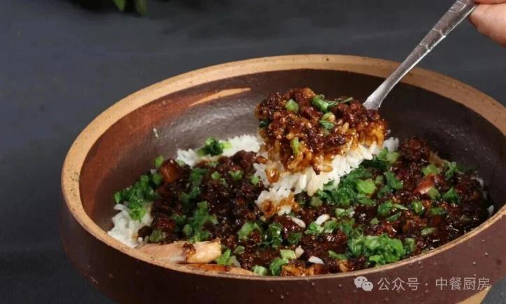 当餐酒楼地方风味菜，经典传承，百吃不腻