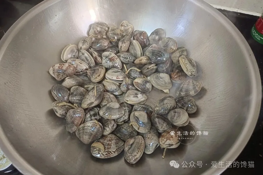 冬季少吃螃蟹和鲍鱼,多吃这食材,好吃不贵,简单一炒嘎嘎香