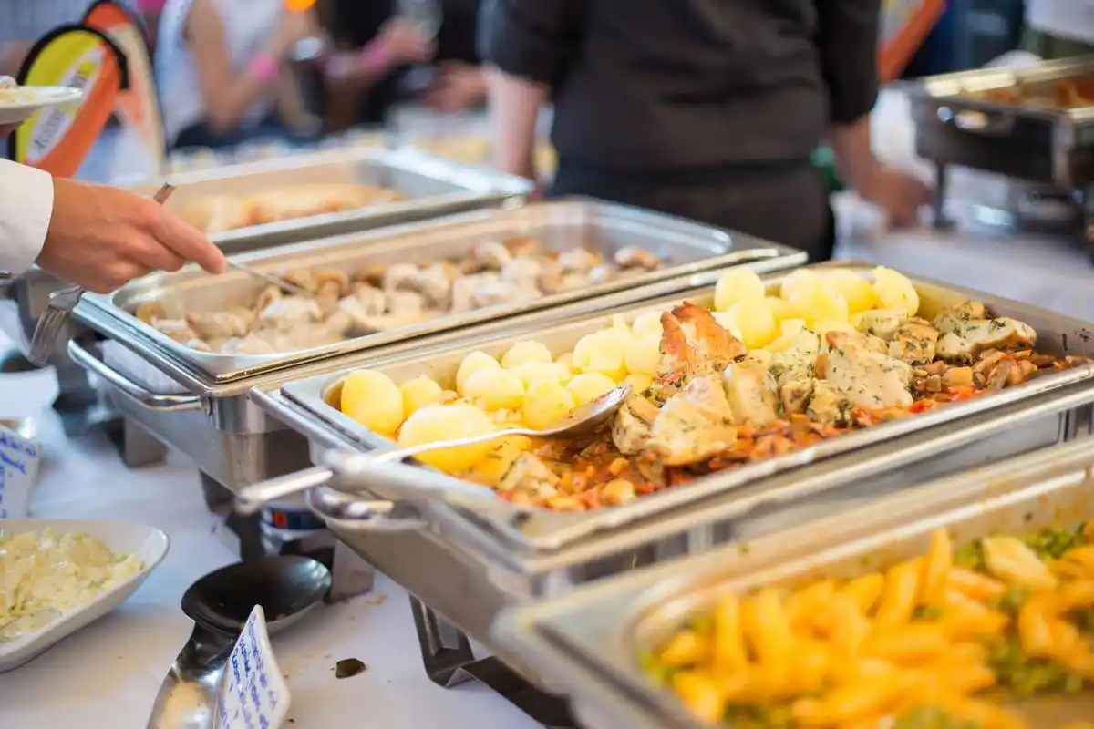 当餐餐饮品类研发趋势和辅助食材新兴赛道研究