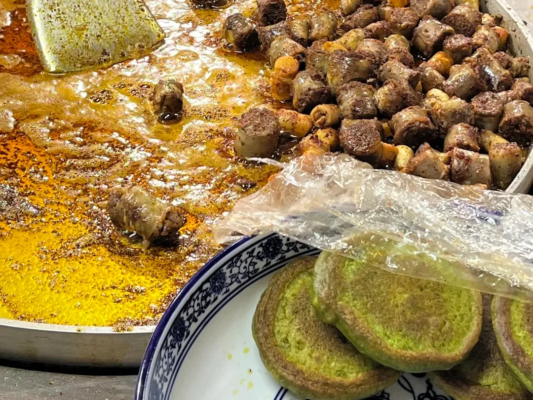 高原西宁的舌尖盛宴与夜市烟火