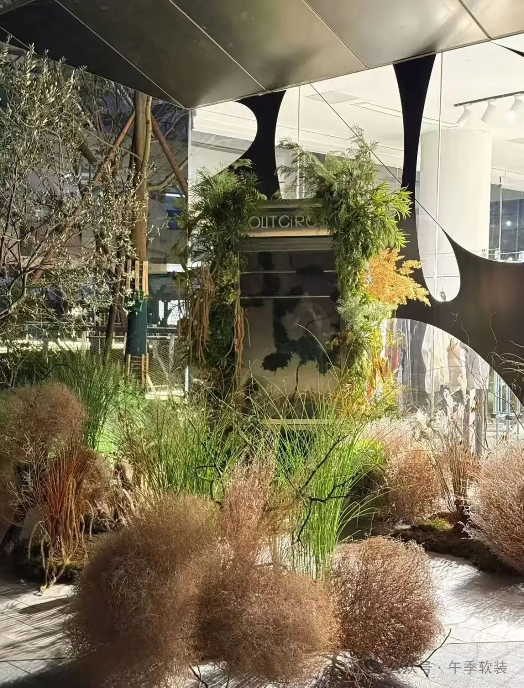 为什么餐饮界都在忙着“上山”?