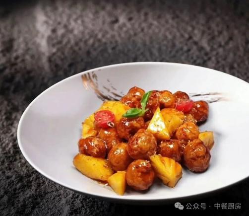 当餐酒楼融合菜，臻选珍材，宴飨贵客