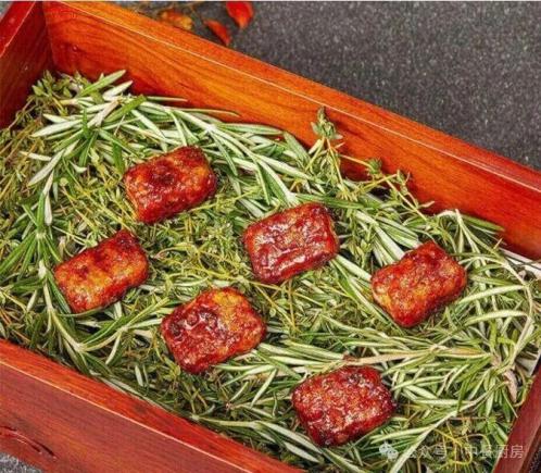 当餐酒楼特色菜,油香扑鼻