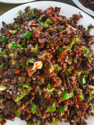 文山特色酒楼美食攻略