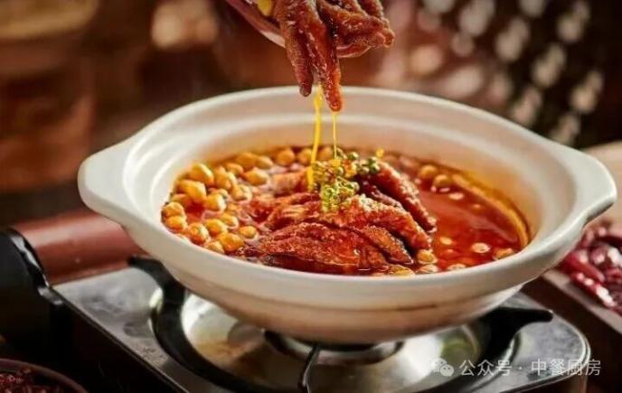 当餐酒楼特色菜，东方味韵，道道臻选