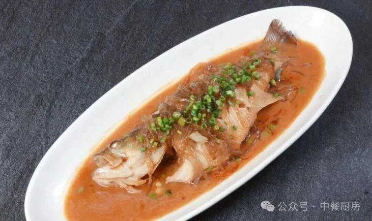 当餐酒楼特色菜，匠心臻制，礼遇尊客