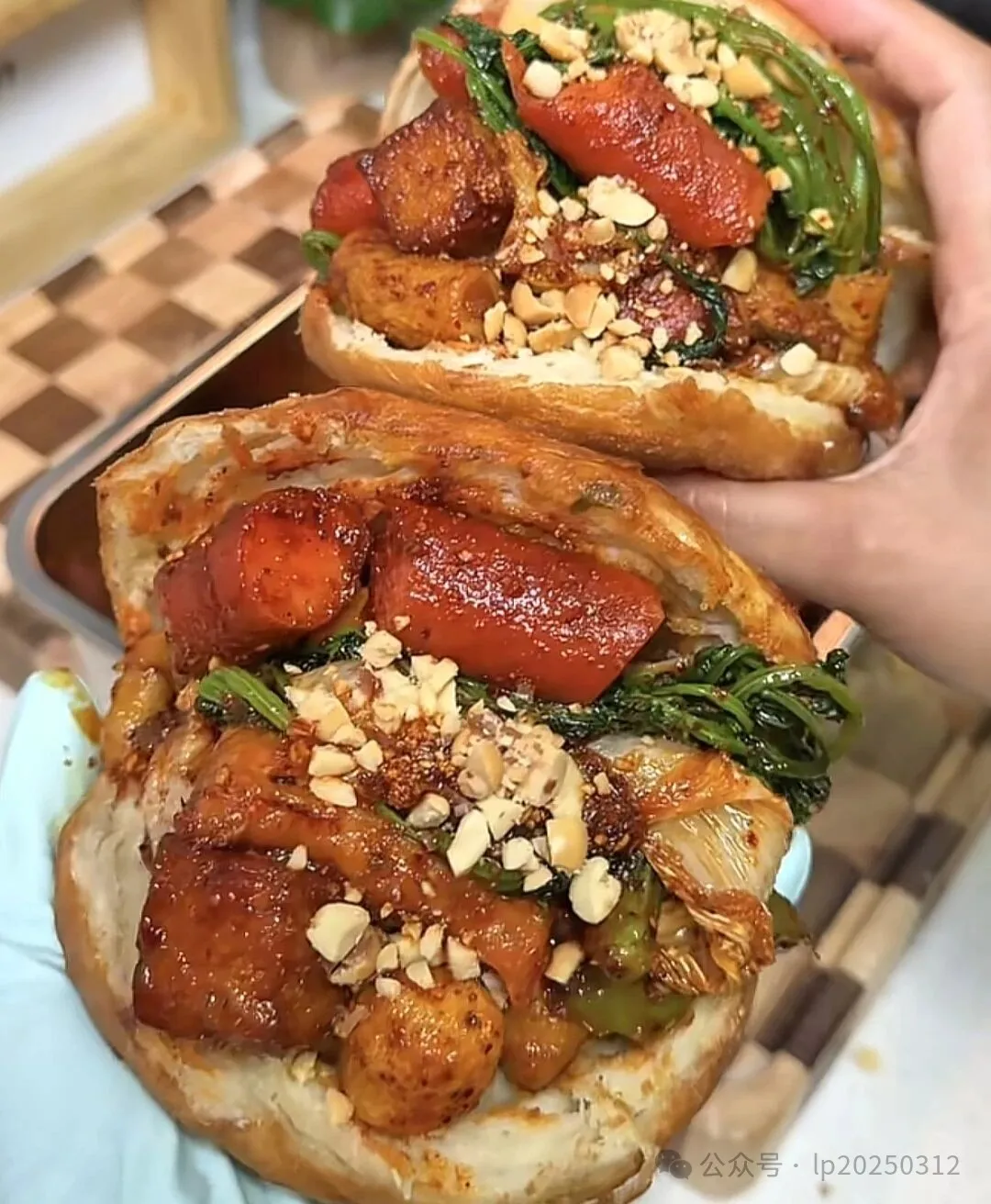 摆摊月入过万!当餐河南烧饼夹菜商用配方,学会摆摊开店都能赚