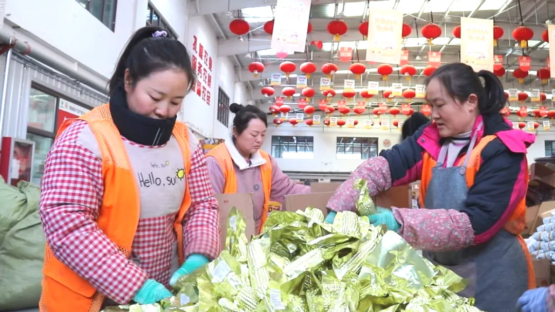 福海县年货借电商“出圈” 特色农产品香飘全国