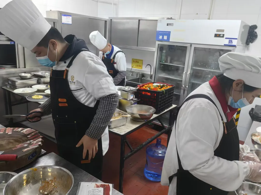 贵旅餐饮用贵州烟火气,守护黔味中国年