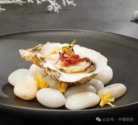 当餐酒楼精品菜，老少皆宜