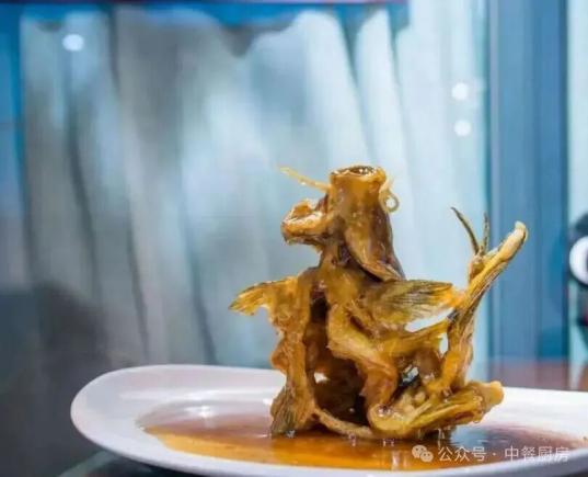 当餐酒楼旺销招牌菜,老客回头率高