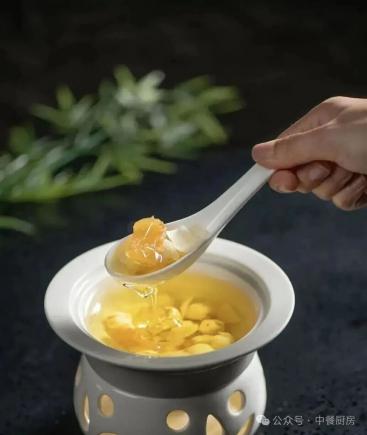 当餐酒楼旺销菜，最受街坊好评