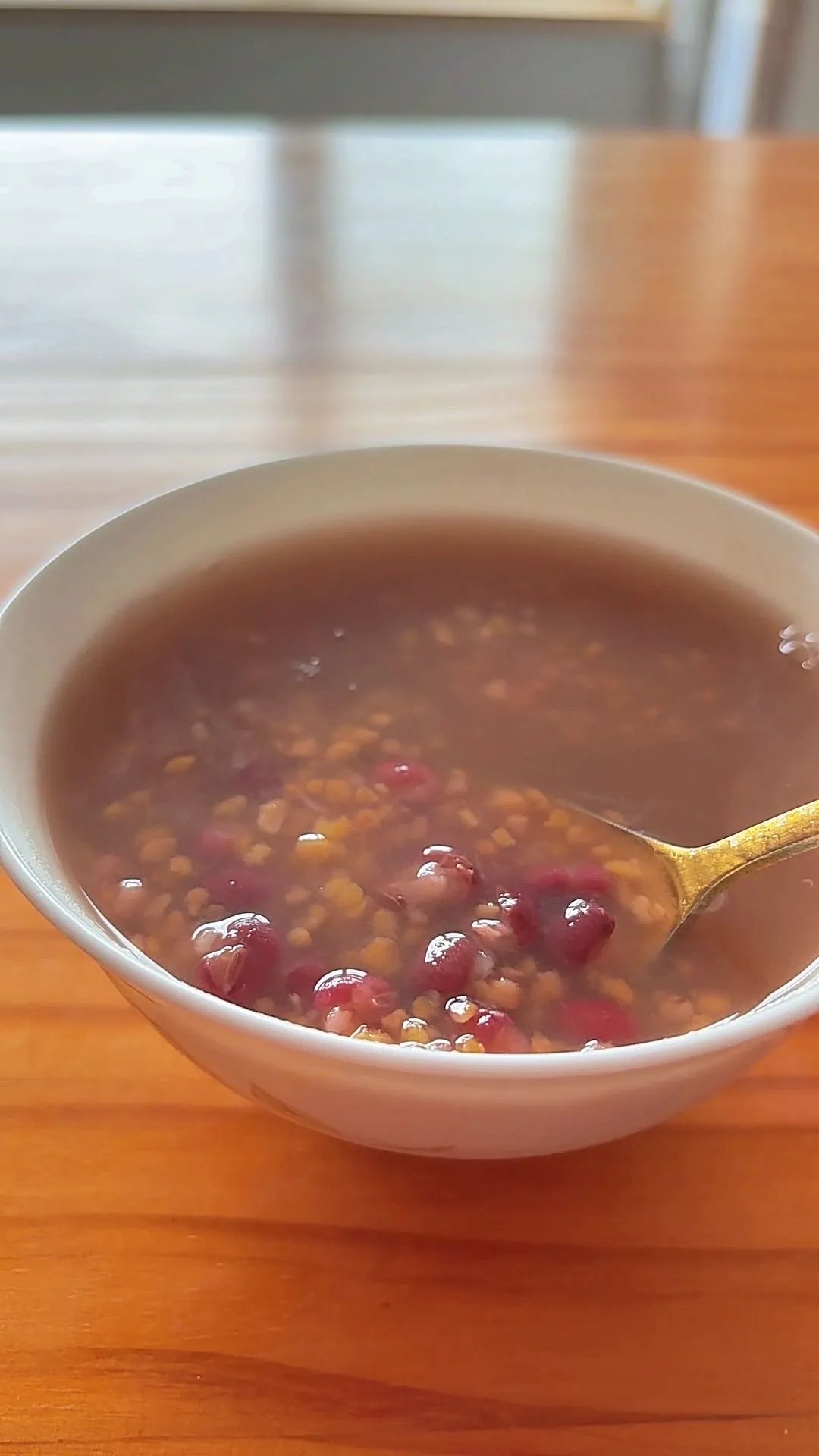 东北阿姨开工啦!秦皇岛员工餐日常,韭菜盒子配咸菜才是家的味道