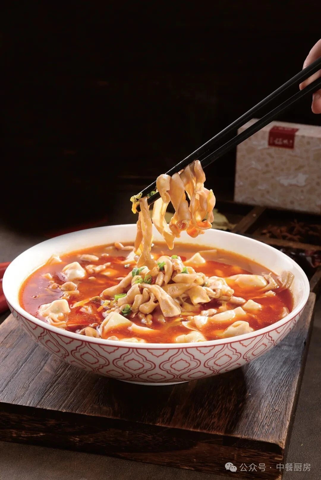 当餐酒楼地方风味菜,诚意满满一整桌