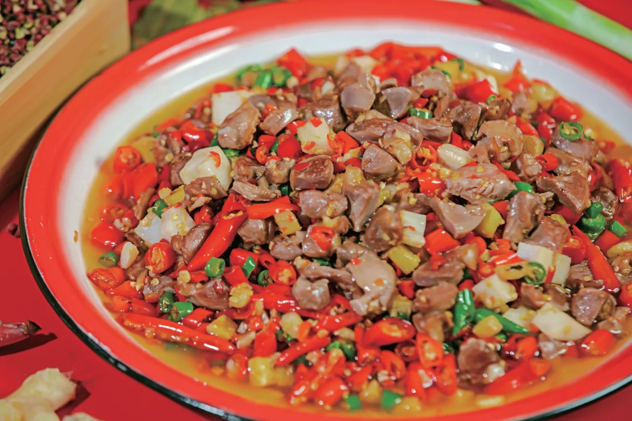 当餐酒楼地方风味菜,臻选好料