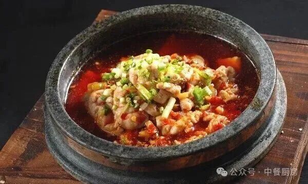 当餐酒楼地方风味菜,匠心入味