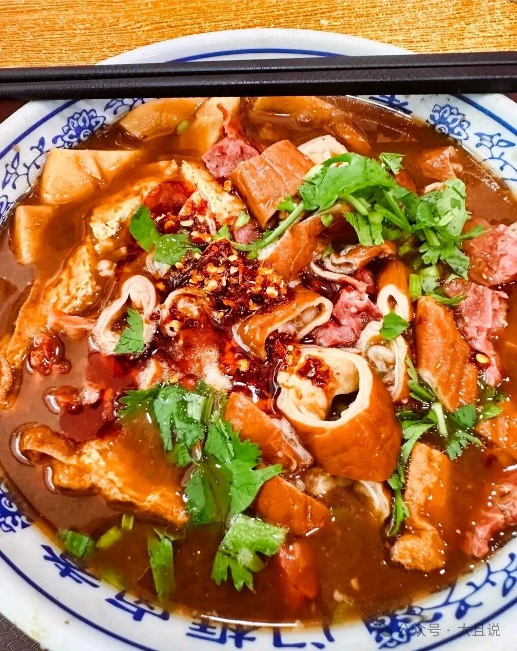 老北京美食卤煮