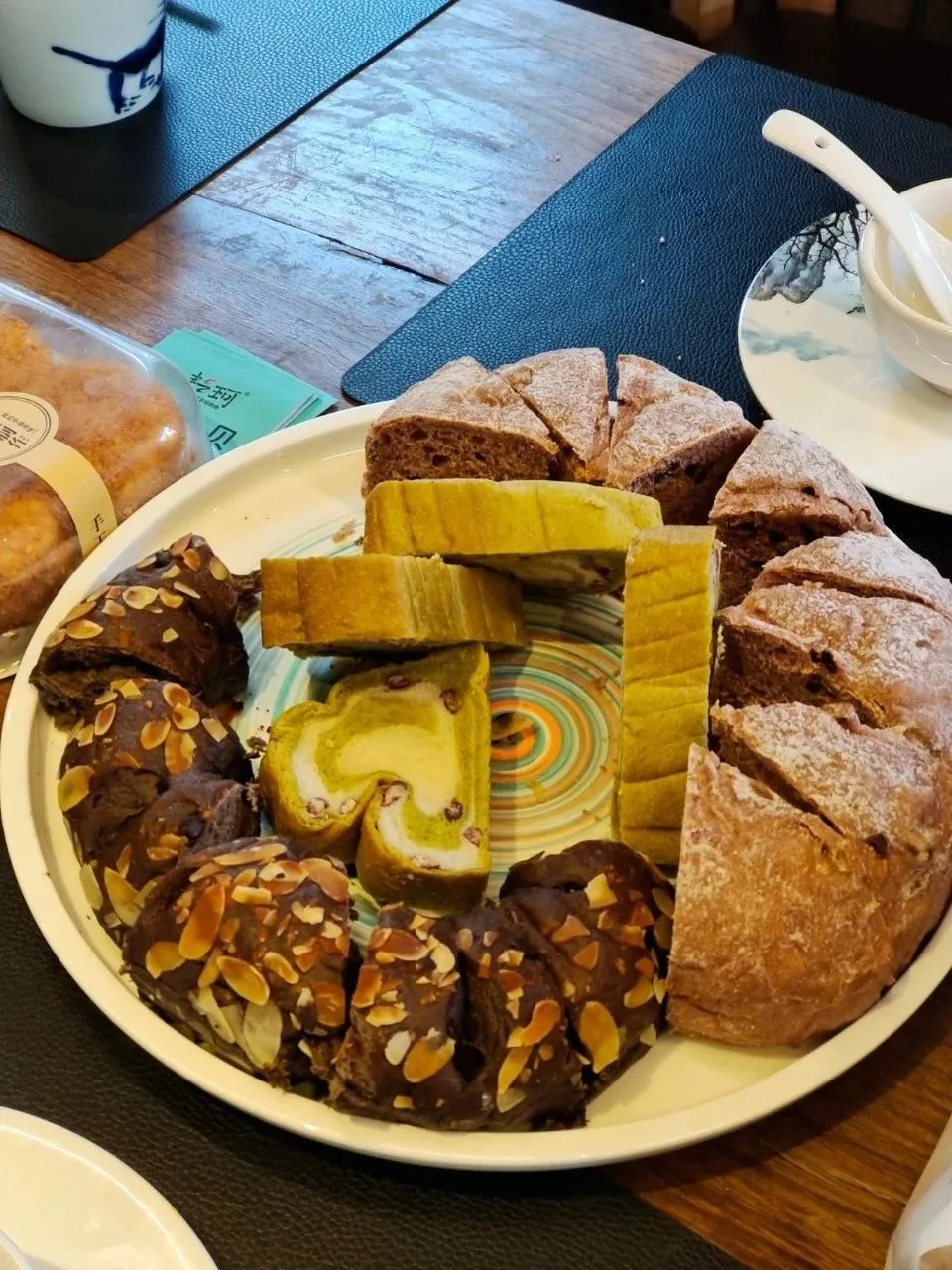 配料表这么干净、食材这么讲究的纯植物手工面包,我再也找不到第二家了