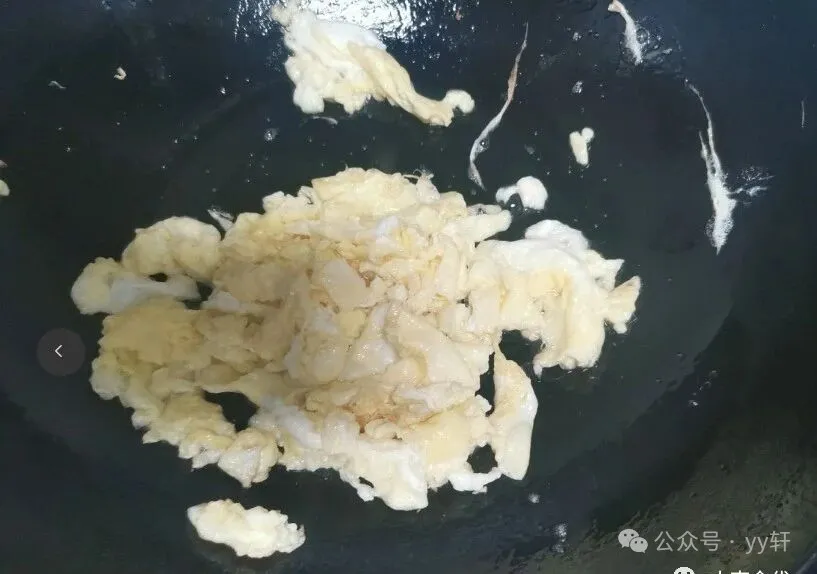 简单而美味的家常美食,蛋炒饭这么做真的太香啦!