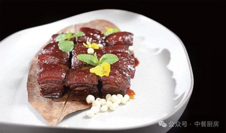 当餐酒楼地方风味菜,匠心入味