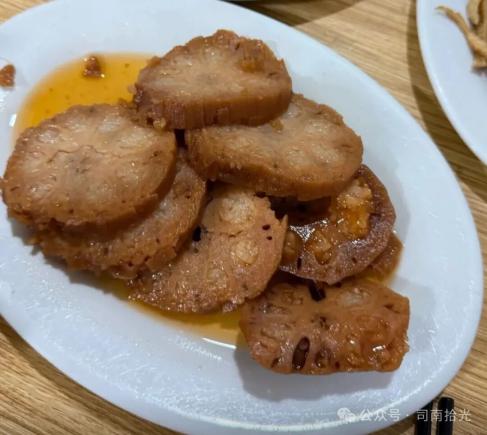 漳州诏安，意外发现路边的排档白粥！坐等美食到碗里来的惊喜！淳朴又让人陶醉！