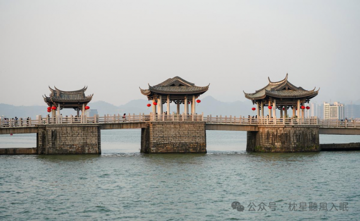 边走边吃一路揭秘,这座被美食淹没的小城处处惊喜!