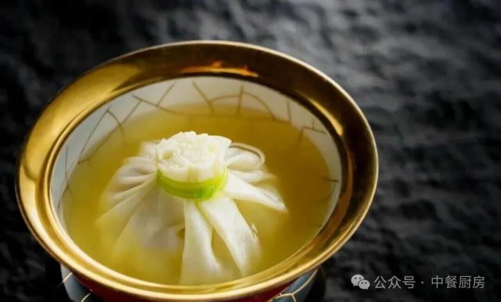 当餐酒楼招牌菜，鲜醇入味