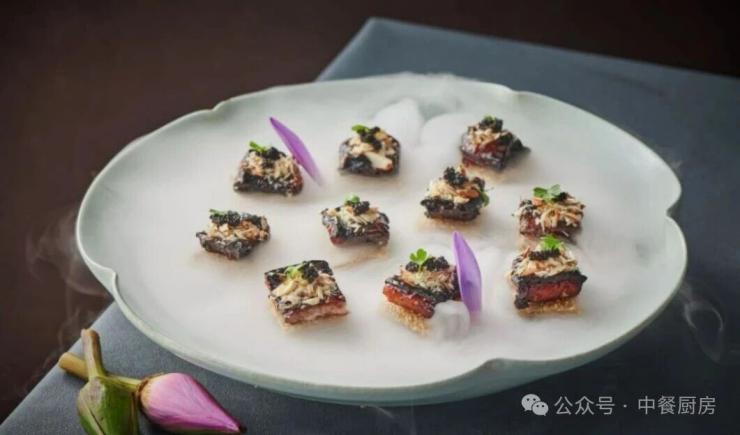 当餐酒楼招牌菜,一口难忘