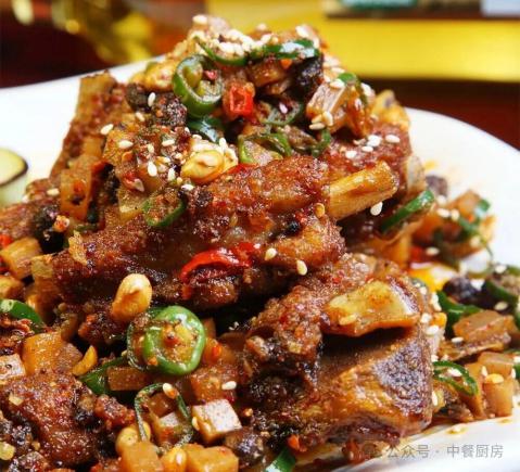 当餐酒楼热卖菜，尊席专享