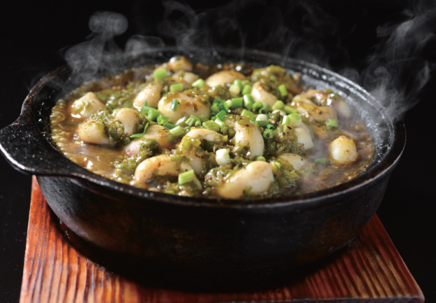 当餐酒楼旺销菜，油香扑鼻