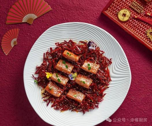 当餐酒楼热卖菜，唇齿留香