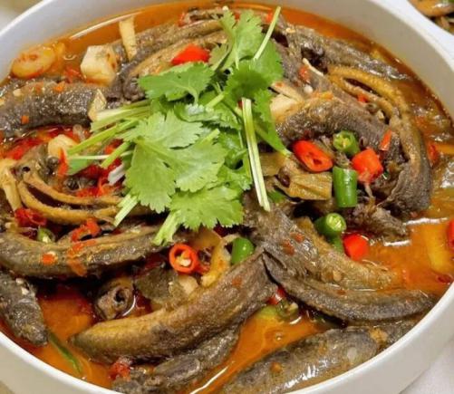 地方特色美食之常山龙绕泥鳅的制作