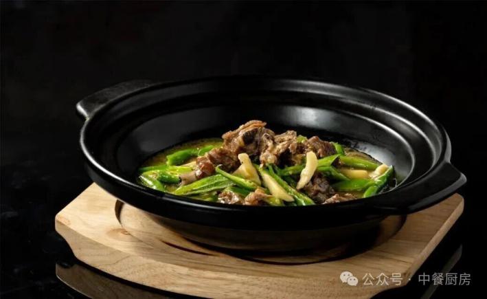 当餐酒楼融合菜，每一筷都是新鲜