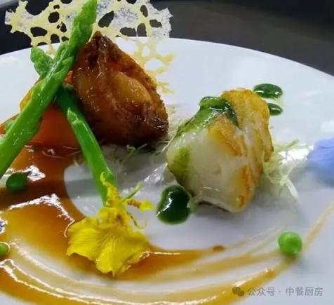 当餐酒楼融合菜,鲜醇地道