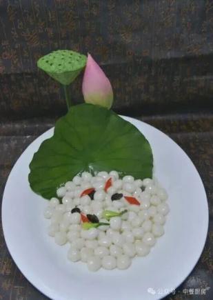 当餐酒楼招牌菜，鲜醇入味