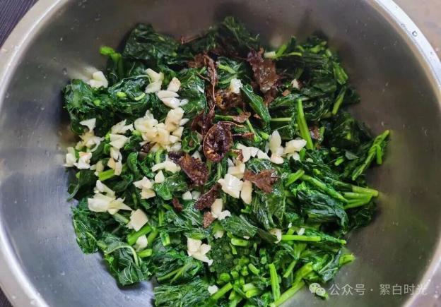 夏日不可错过的美食，凉拌野苋菜！