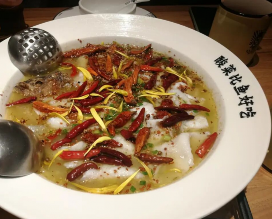 315未曝光的餐饮内幕：去餐馆少点这5种菜，厨师自己都不吃