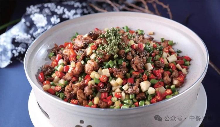 当餐酒楼旺销菜,唇齿留香