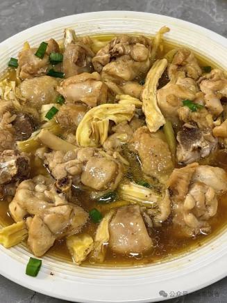 41岁跑步后猝死!美食博主泪崩:再忙也要吃好每一顿饭;这9道懒人蒸菜,营养翻倍还超省时,忙碌上班族必备"救命饭"!