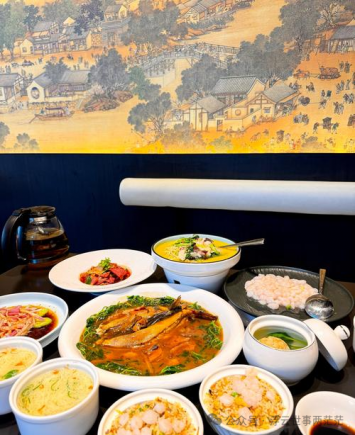 8 个最地道的美食探寻圣地,先收藏了迟早得用上!