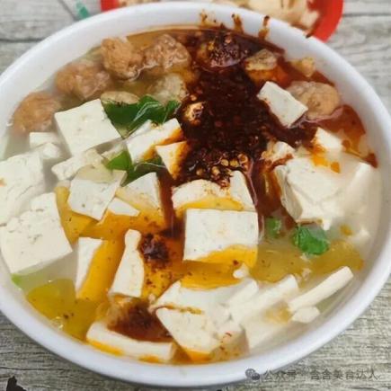 河南洛阳六大特色美食，每款都是本地人的心头偏爱