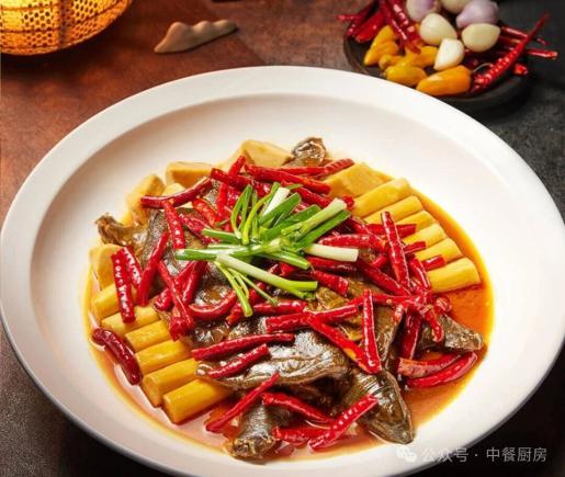 当餐酒楼热卖菜，古法传承