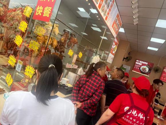 烧鹅侠5店同开深耕佛山本土,继续拓展粤港澳大湾区扩张加盟业务