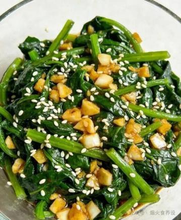 50岁后饮食油腻最怕三高？常吃4道“洗血管”菜，清爽又养身！